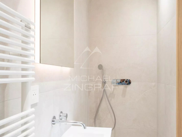 À vendre – 2 pièces – État neuf – Rue du Bac