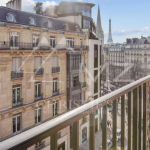 À Vendre – George V – Parfait État