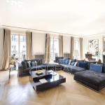 A vendre – Exclusivité – Appartement refait à neuf – 3 Suites – Triangle d’Or