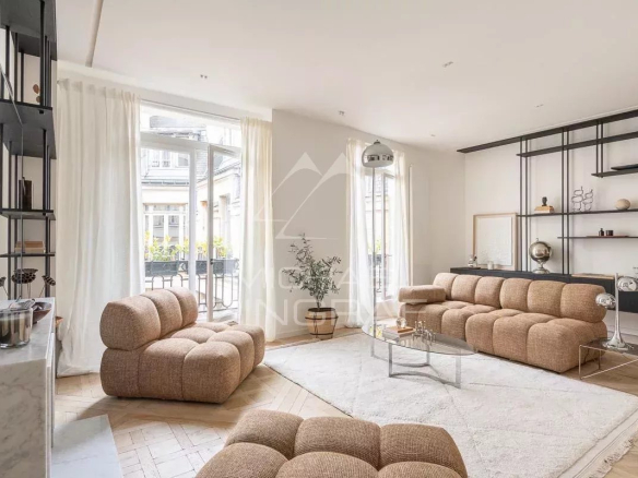 A vendre – Triangle d’or – 3 Suites – Parfait Etat – Clim