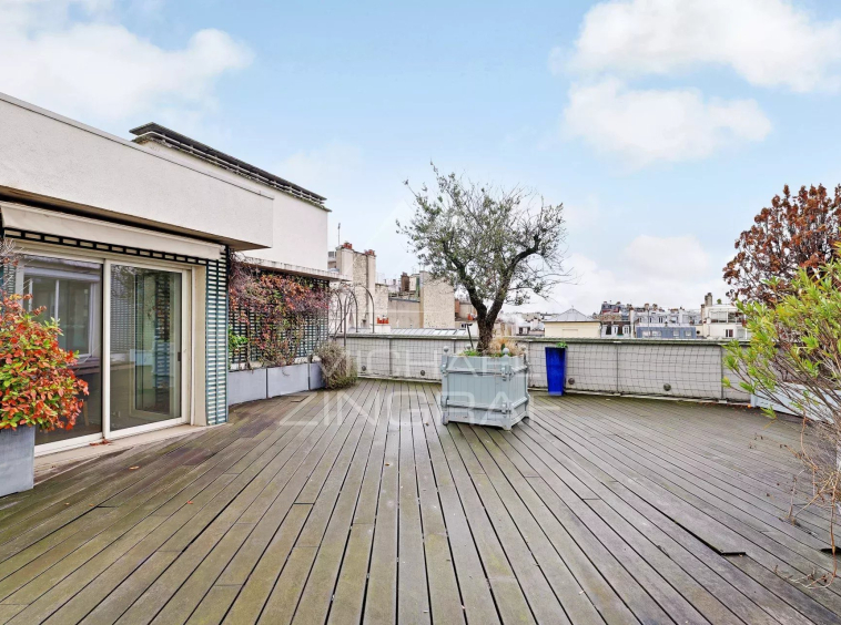 For sale – Top floor terrace – 4 bedrooms – Luxembourg