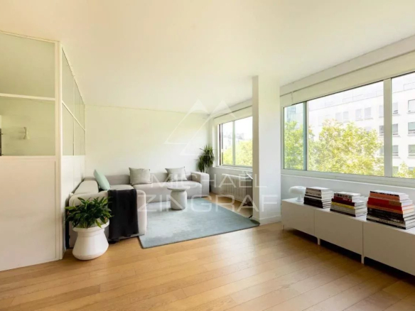 A vendre – Paris 7ème – 3 Chambres – Parfait état