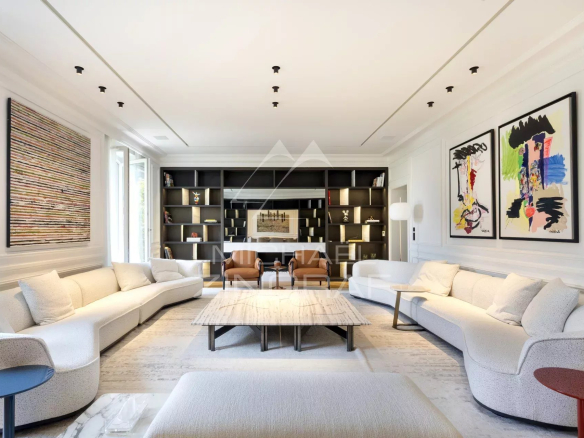 A vendre – Exclusivité – Duplex – Vue Tour Eiffel – Tour Maubourg