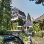 Exceptional mansion with pond, orchard and chevreuse swimming pool