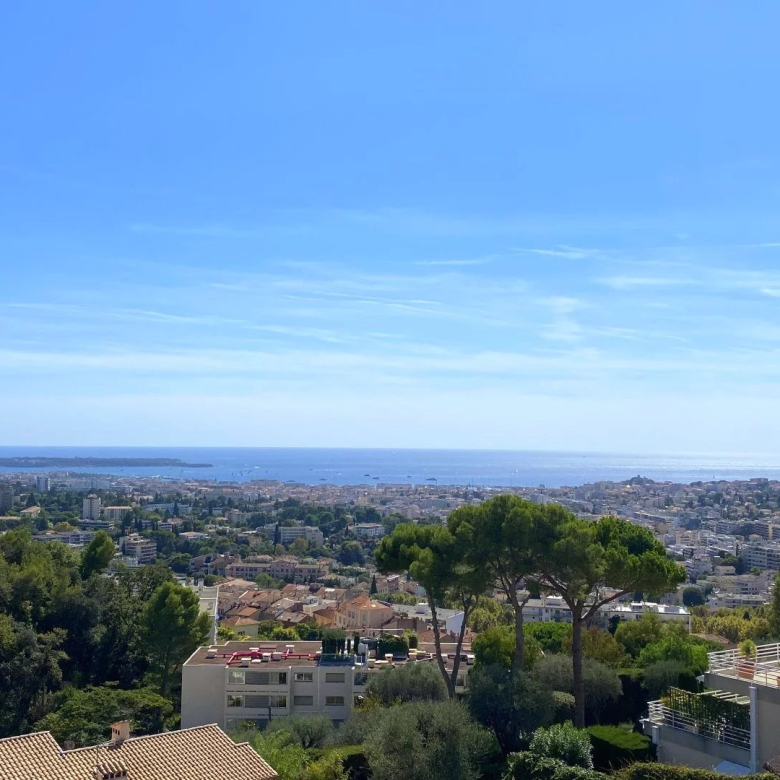 Maison Spacieuse pour Famille Nombreuse   Saint-Aygulf