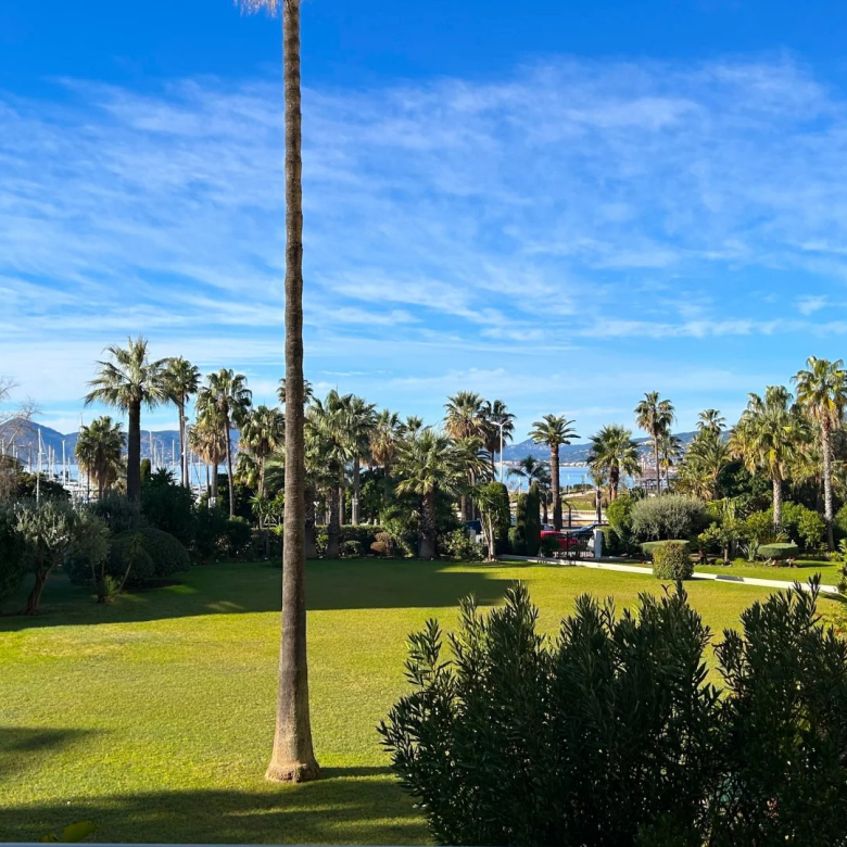 GRAND 3P – LUXE – DOMAINE PRIVÉ – MANDELIEU