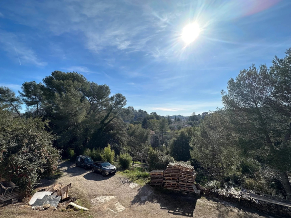 Terrain 4914m2 Constructible – idéal pour projet immobilier