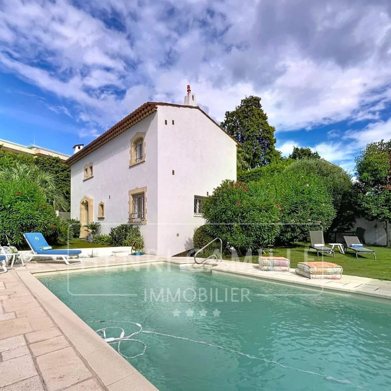 NICE/Lower Cimiez - Villa 126m2 with Terrace/Garden/Parking