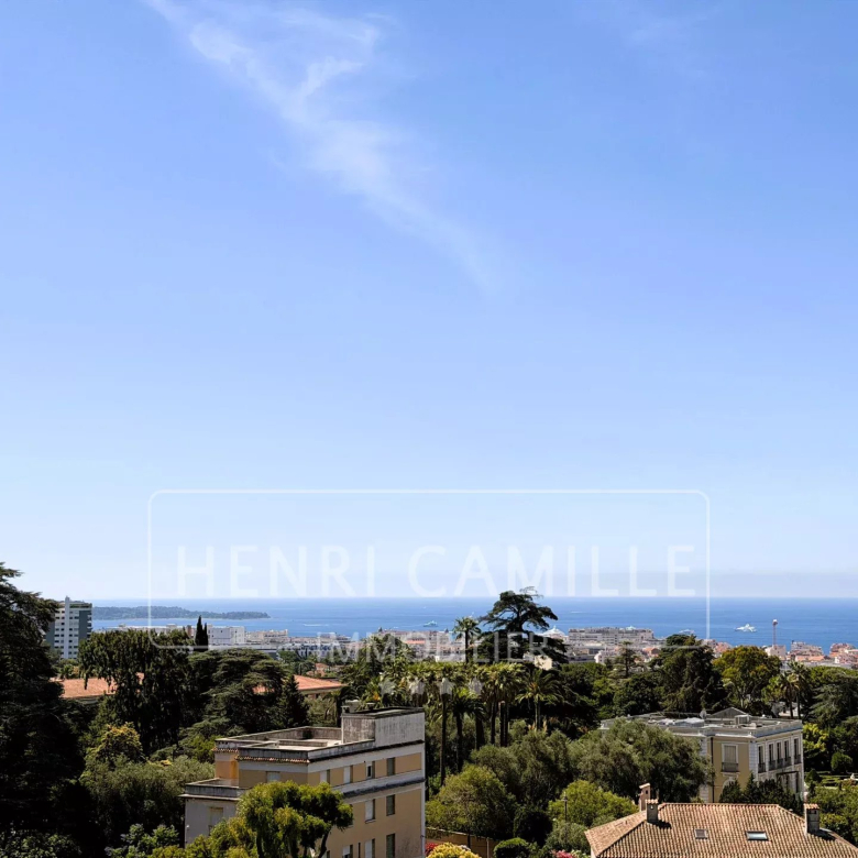 Théoule-sur-Mer – Luxury apartment with sea view