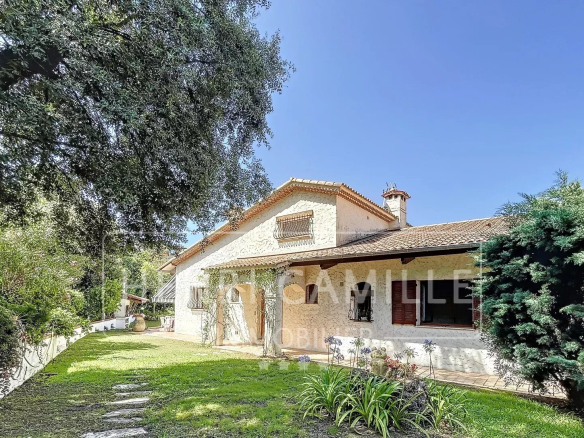 Villa provençale à Supercannes avec jardin et piscine, Cannes