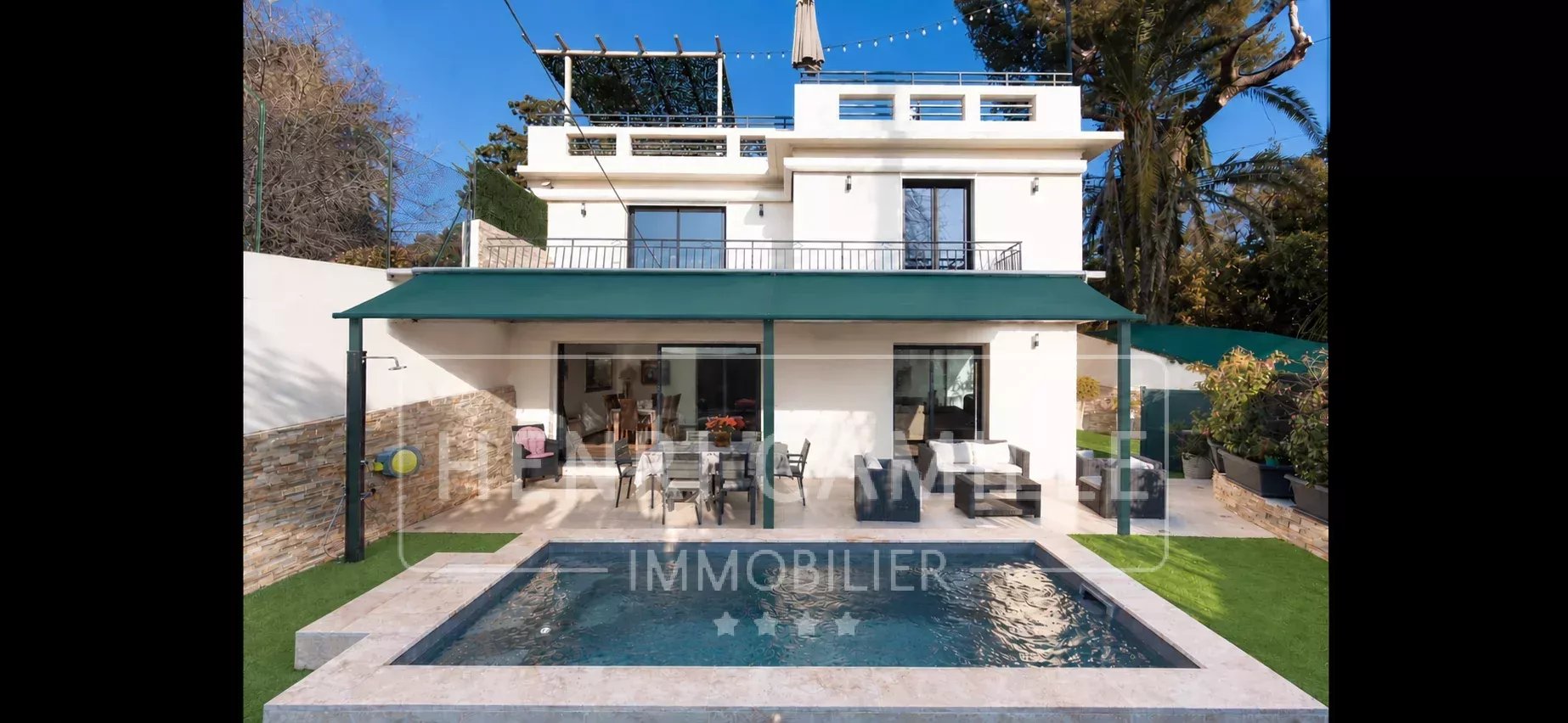 Maison de ville à Cannes Maison de ville indépendante avec piscine et terrasse à Cannes.