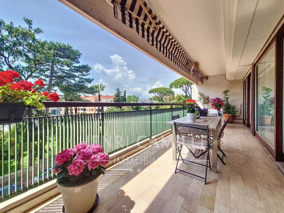Grand 3/4 pièces avec terrasse Cannes Centre