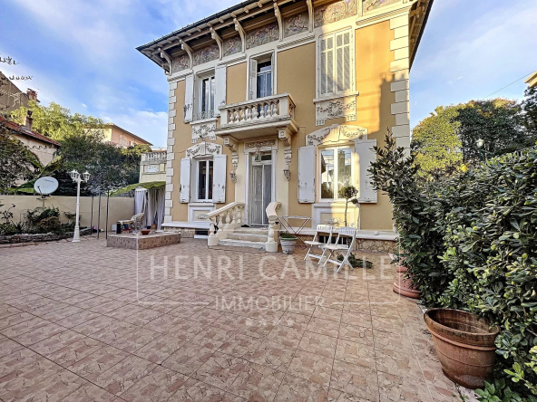 VILLA BOURGEOISE INDIVIDUELLE