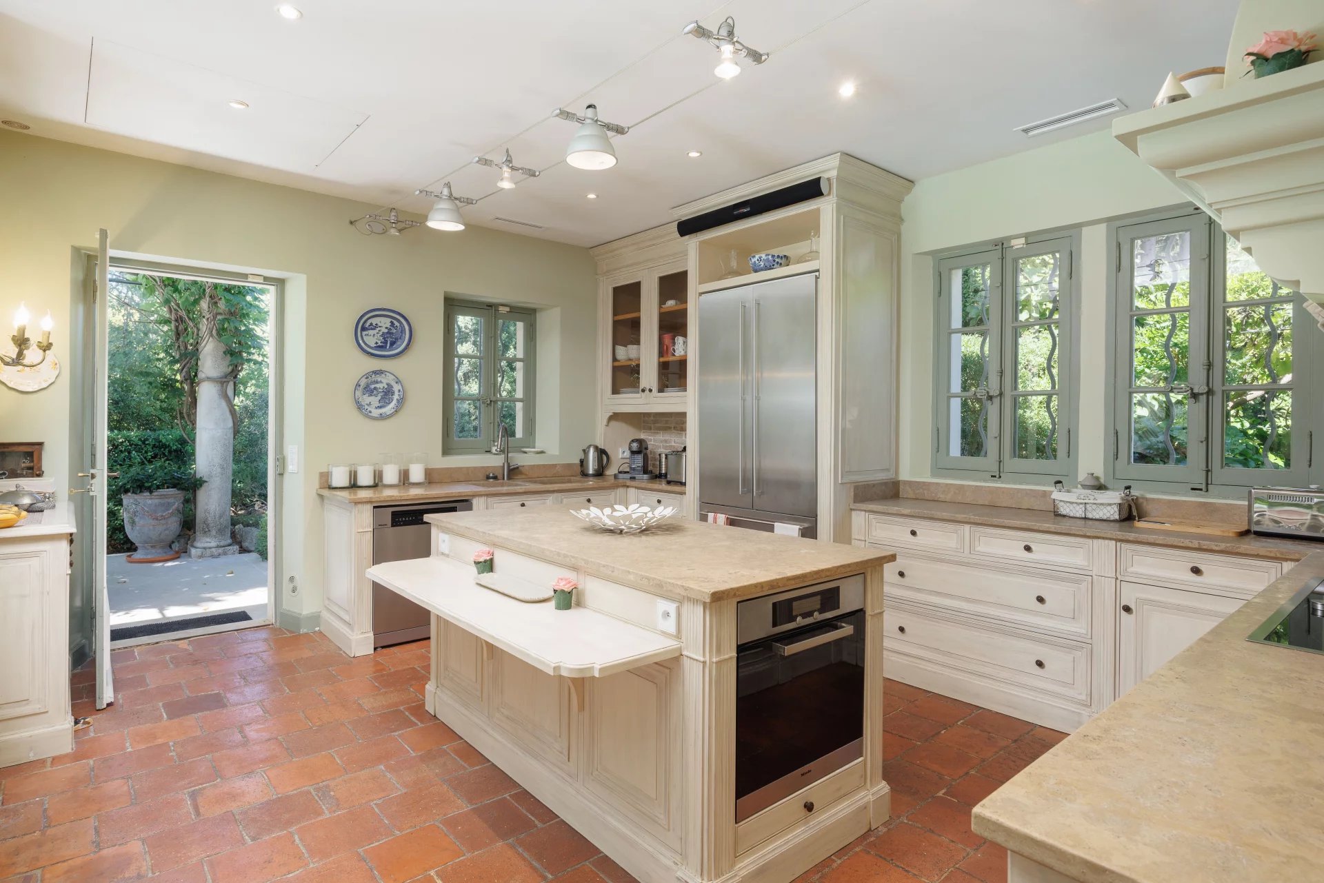 bf0bdd116675f58e5296bccaabd5c382_5669c68a22_1920-original