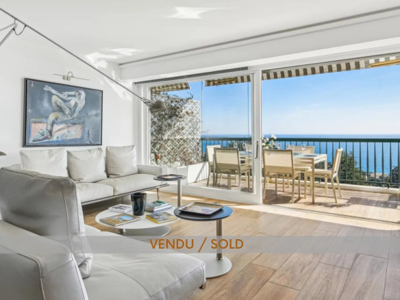 VENDU – CANNES – CROIX DES GARDES – DANS UN ÉCRIN DE BEAUTE   108 m2 élégants, vue époustouflante sur le Palm Beach, Les Iles de Lérins, L’Esterel.