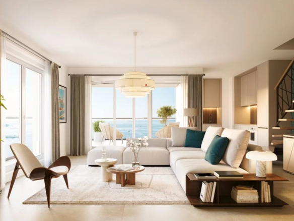 Juan-les-Pins – Seafront – 2-bedroom apartment – ​​Terrace – Exceptional location