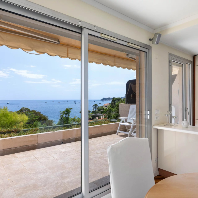 Nice – Elegant, fully renovated property in a prime location