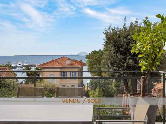 Luxury real estate photo | Charming Properties