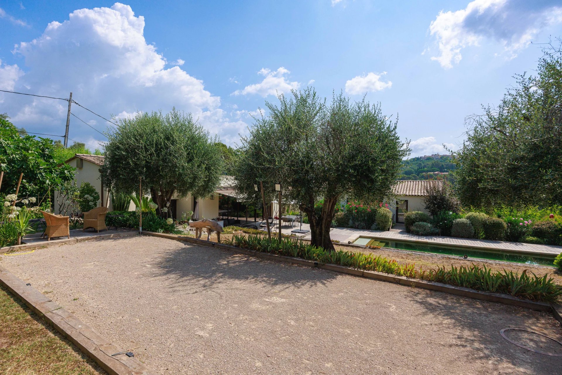 Bastide élégante à Mougins Bastide rénovée de 1887 avec jardin paysager à Mougins