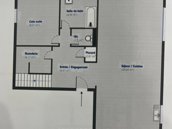 House plan with living room, kitchen, three bedrooms and bathroom.