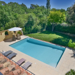 Exclusive - near Saint Raphael - charming Provencal villa in calm near the beaches.