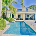 Exclusivité  –  BIOT VILLAGE ENTRE NICE ET CANNES – Superbe propriété avec 4 chambres, piscine, terrain de 2013 m² vue mer.