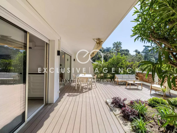 CANNES CALIFORNIE 4 PIECES 105M² ENTIEREMENT RÉNOVÉ