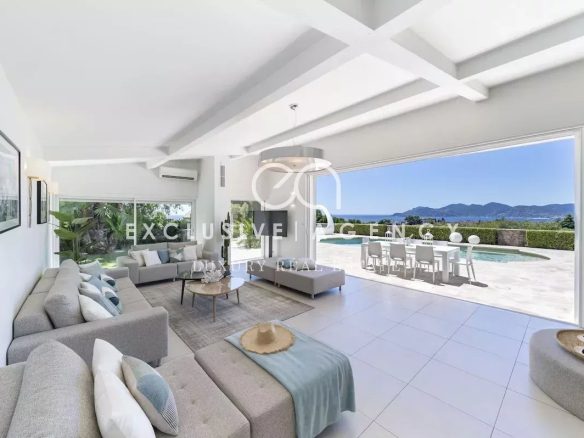 Cannes  location villa7 pieces 284.68 m² piscine et vue mer