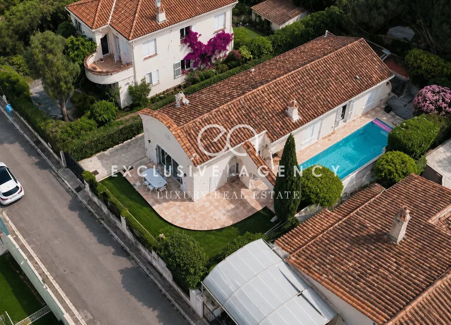 Villa à Cannes Oxford Villa individuelle de 106m² avec piscine à Cannes, quartier résidentiel Cannes Oxford.