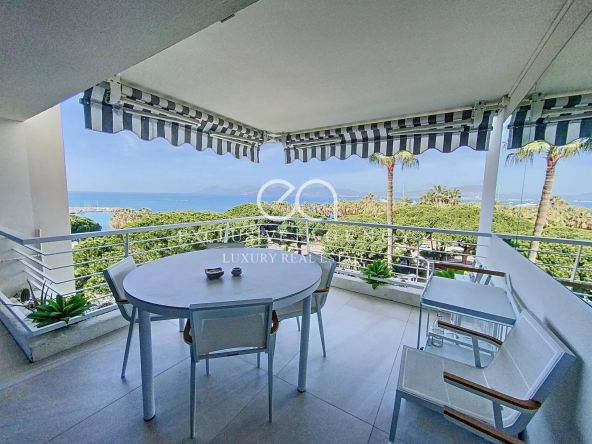 Cannes Croisette 5 pièces 108m² vue mer panoramique