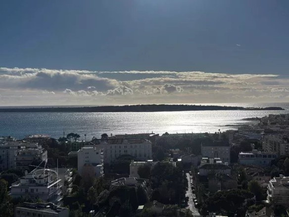 VUE MER FEERIQUE POUR CE BEAU 3 PIECES DANS L UNE DES PLUS BELLES RESIDENCES DE LA BASSE CALIFORNIE