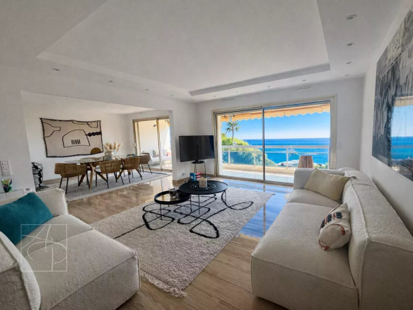 Splendide deux-3 pièces avec double séjour . terrasse vue mer