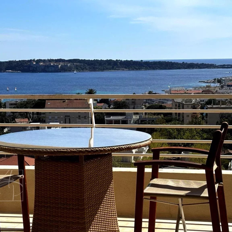 VUE MER FEERIQUE pour ce 4 pièces dans un cadre exclusif de la basse californie