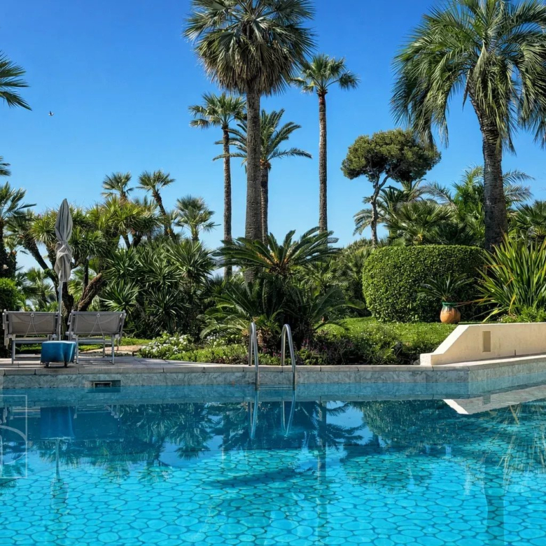 APPARTEMENT D’EXCEPTION VUE SUR MER DEPUIS SA TERRASSE SPECTACULAIRE