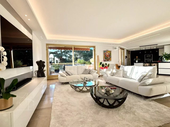 EN CO-EXCLUSIVITE Superbe penthouse à Montfleury à deux pas du centre ville au calme dans une résidence avec piscine