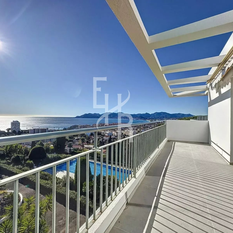 Villa + permit, 2nd house, Mougins, French Riviera