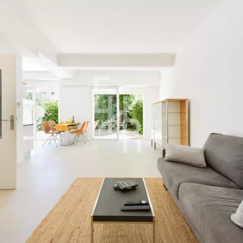 HOUSE VILLA PROPERTY MANDELIEU SEA VIEW