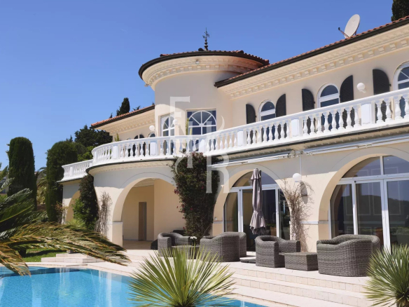 HOUSE VILLA PROPERTY MANDELIEU SEA VIEW