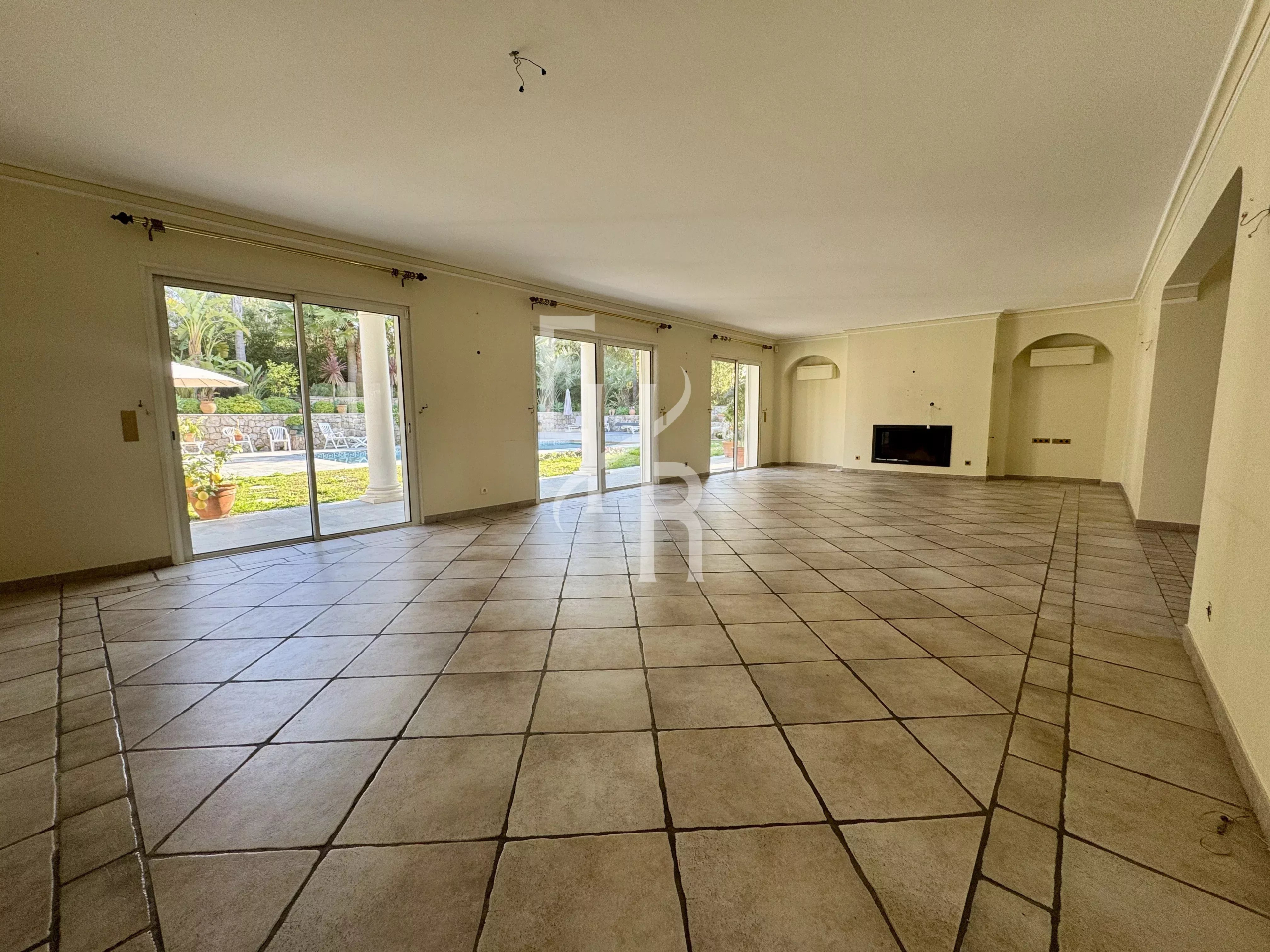 c36607c29fab3cdb077cde91496f91c1_a854681c01_4032-original