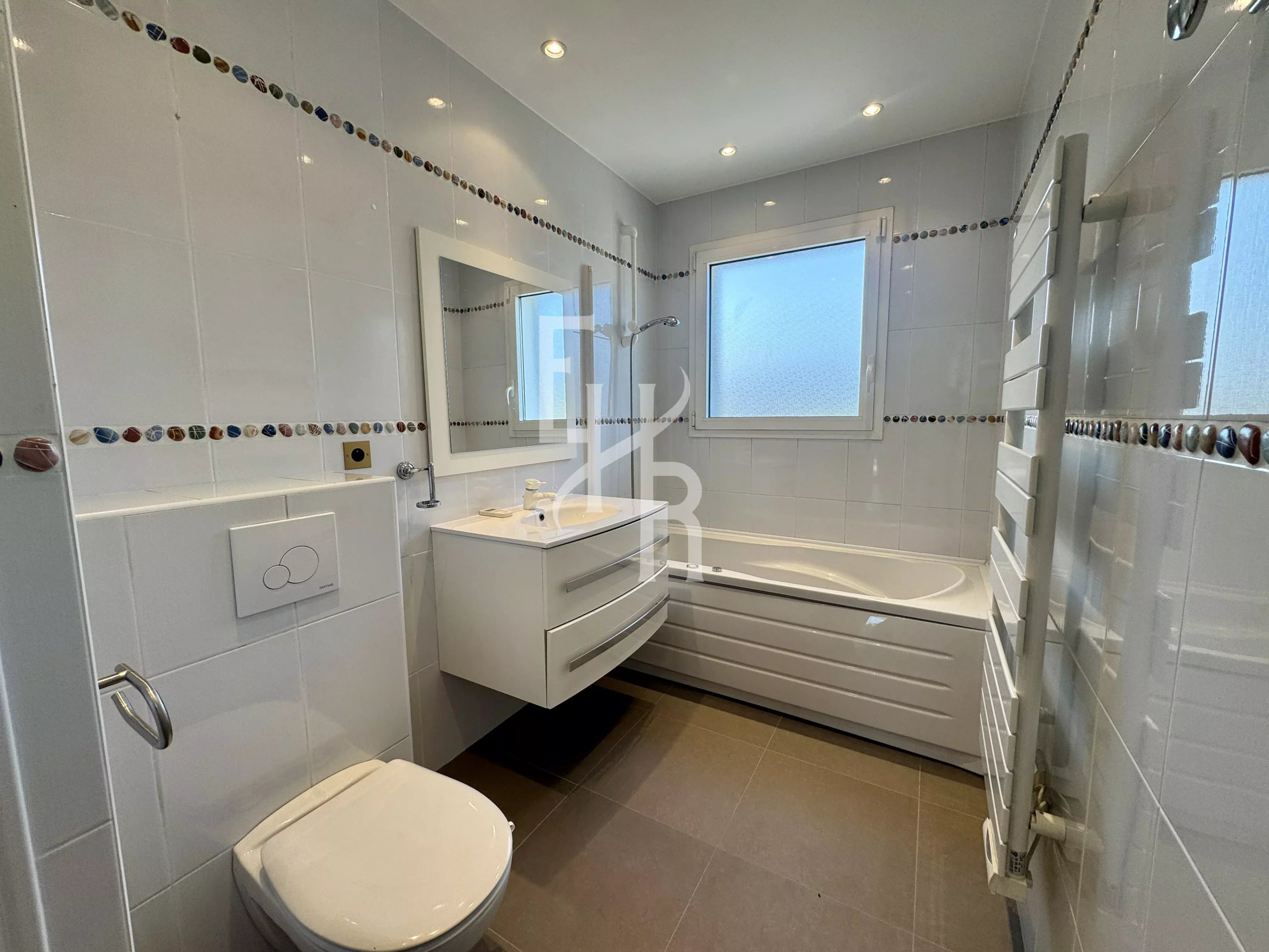 f3f56f47e8d27733a84892c7f661acdc_1764b9187c_4032-original