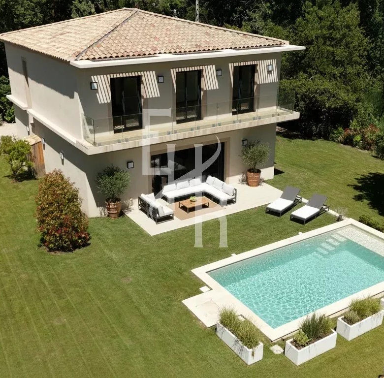 Cannes Vue mer vente appartement 3/4P à rafraîchir