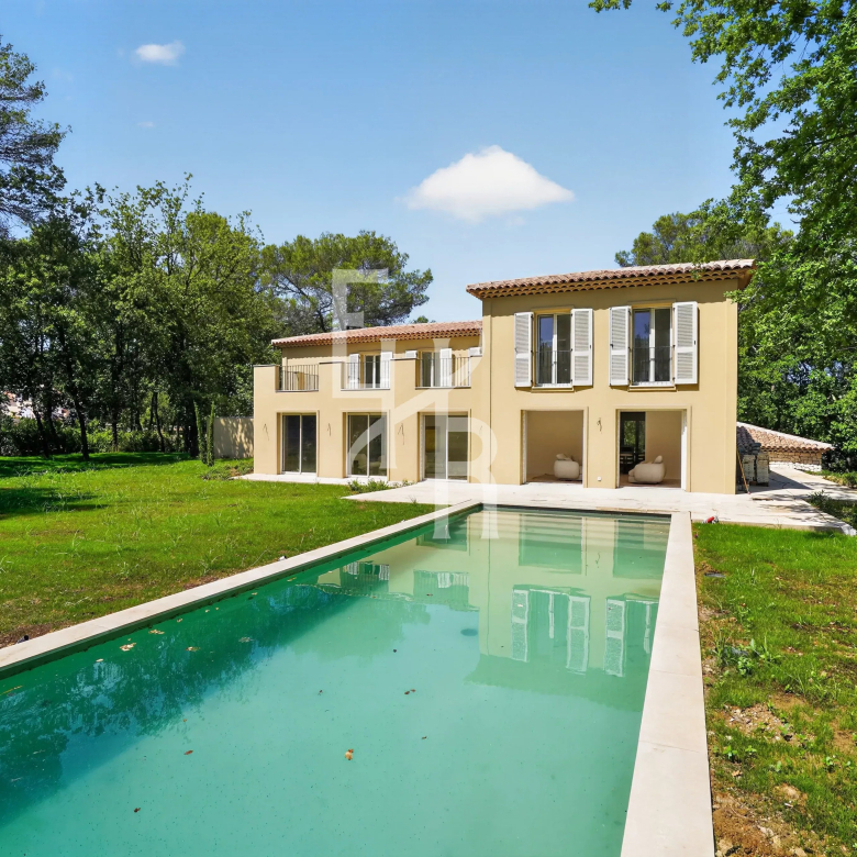 MARSEILLE 12ᵉ Vue mer • Domaine privé • Villa d’exception • Piscine • 220 m²