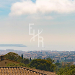 Vente villa de prestige vue mer à MOUGINS