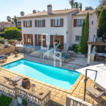 Villa à avec une vue de rêve proche Cagnes sur Mer