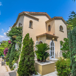 Cap d’Antibes, propriété luxueuse 6 pièces, piscine, garage,