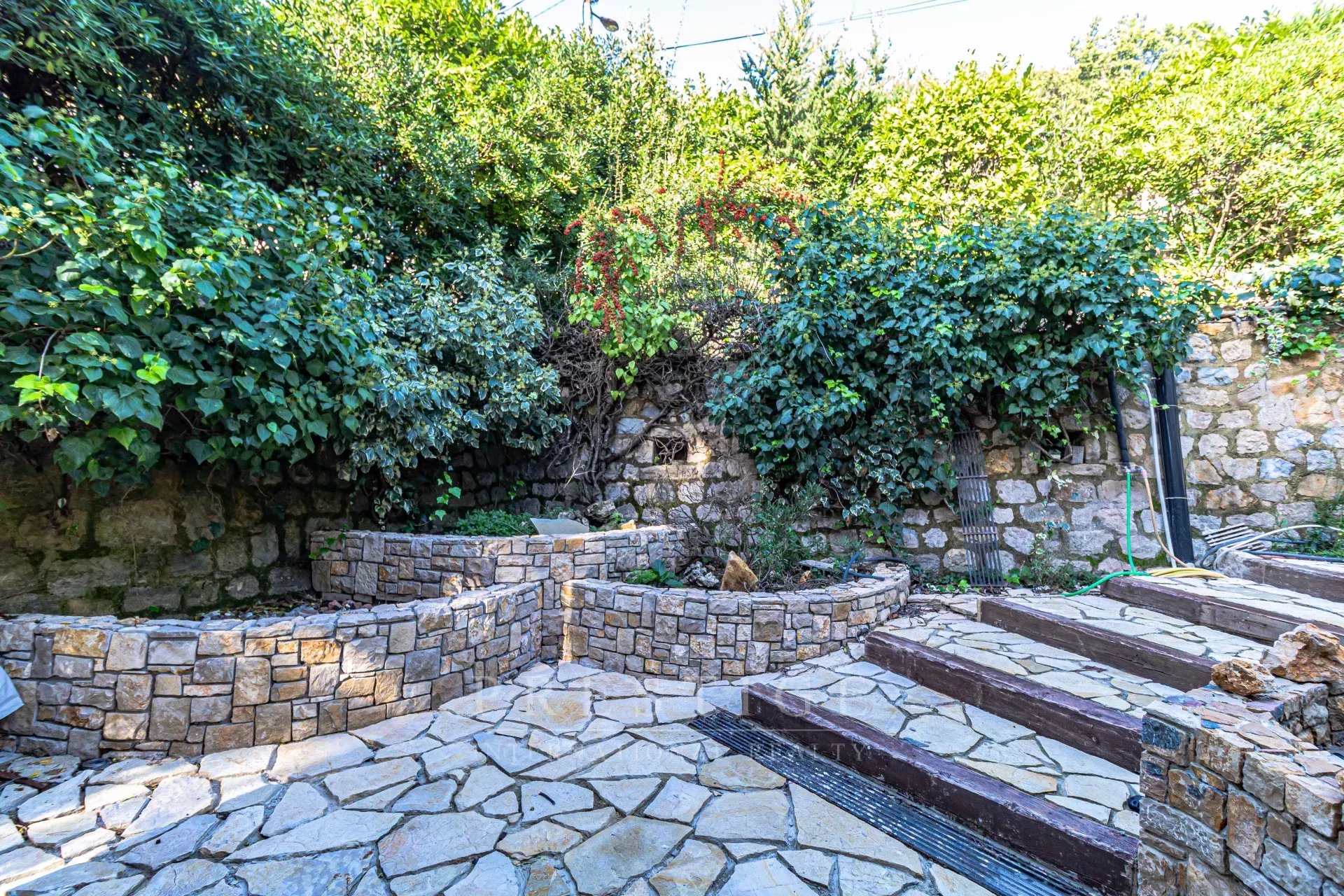 0cacfbd5b1e510187e8b10650fd43379_bed8f2f5aa_1920-original