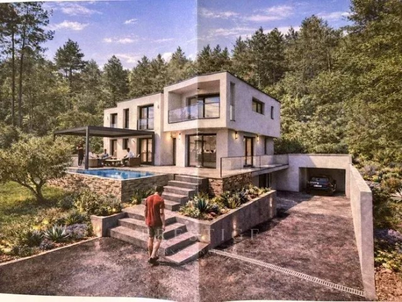 Vue d'une villa contemporaine avec piscine et jardin, située en pleine nature.