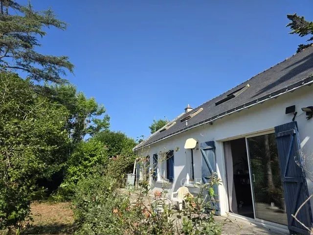 Villa individuelle à Guérande avec jardin, 7 pièces et 4614m² de terrain.