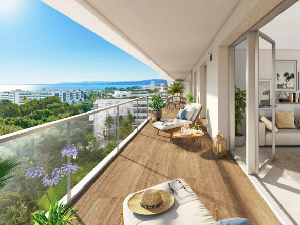 St-Laurent-du-Var, 4 pièces vue mer, terrasse et  3 parkings, piscine