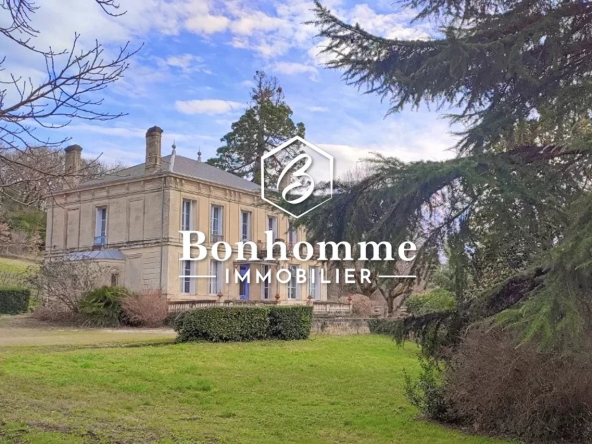 Propriété 9 pièces – 270m² Lestiac-sur-Garonne